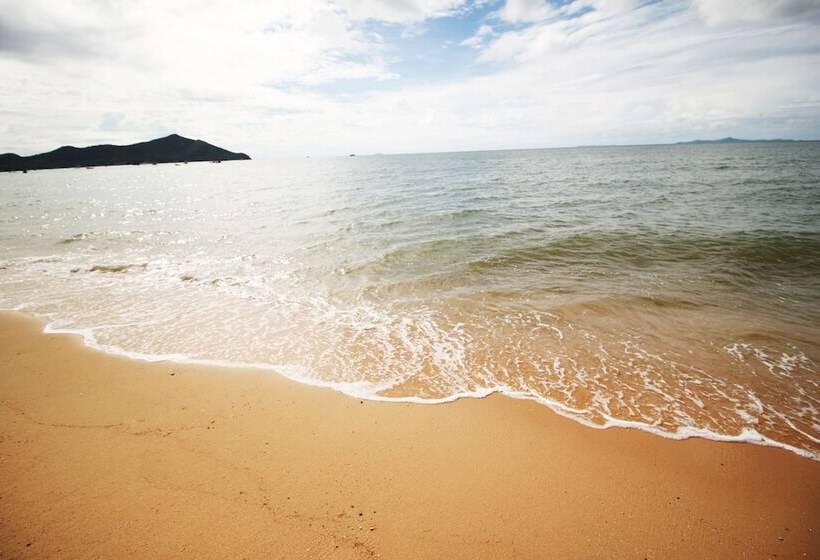 Bang Saray Pool Villa By Pattaya Sunny Rentals