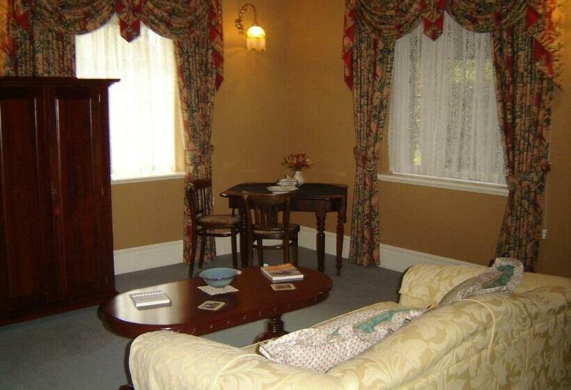 צימר Blackwood Inn Innkeepers House