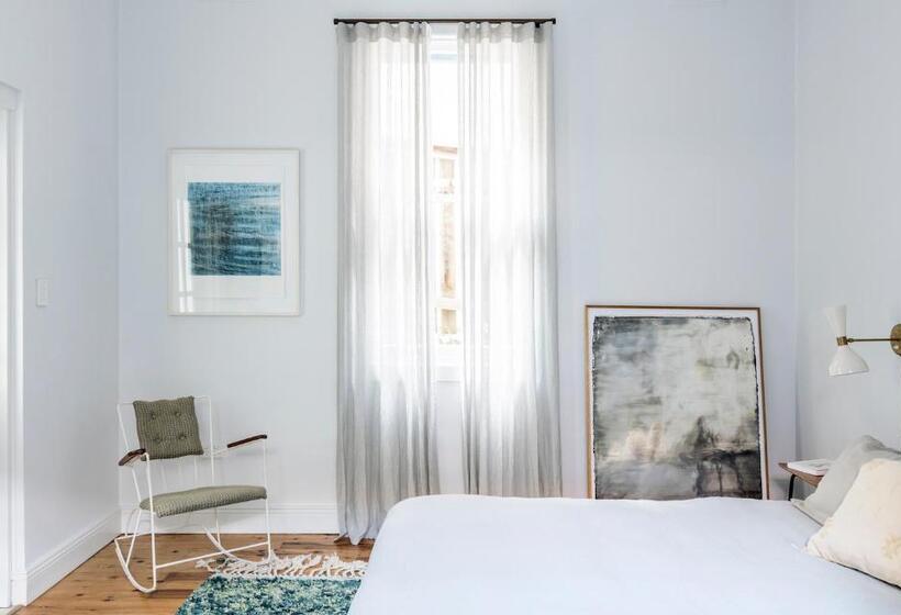 تختخواب و صبحانه Bondi Beach House