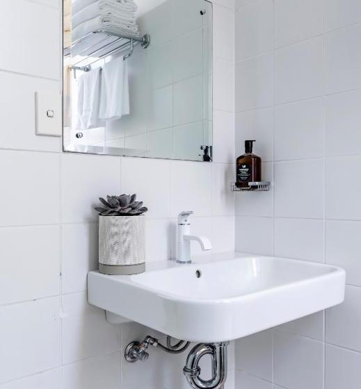 تختخواب و صبحانه Bondi Beach House