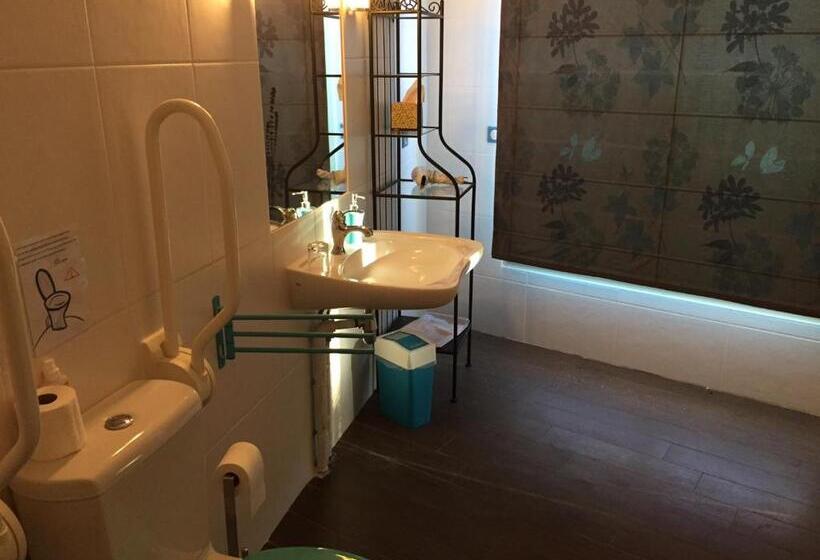 민박 La Raimbaudière