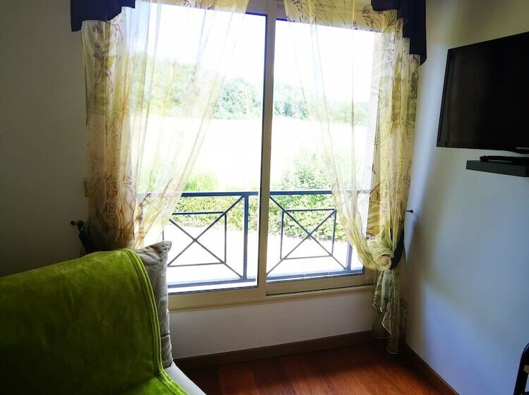 민박 La Raimbaudière