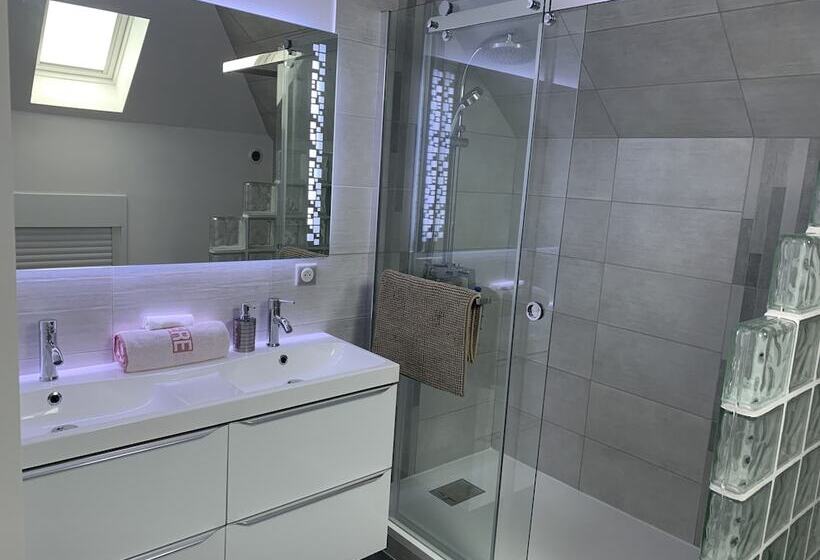 민박 La Raimbaudière