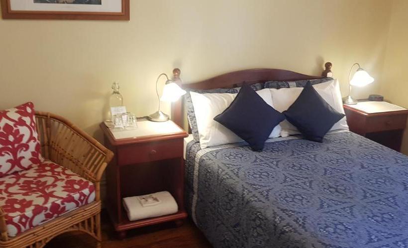 تختخواب و صبحانه Verona Guest House