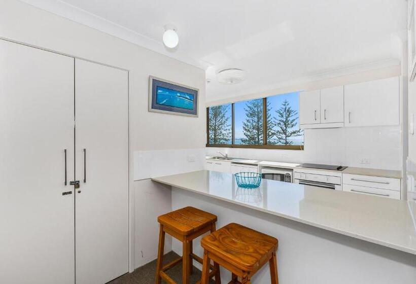 Columbia Beachfront Apartments On Rainbow Bay