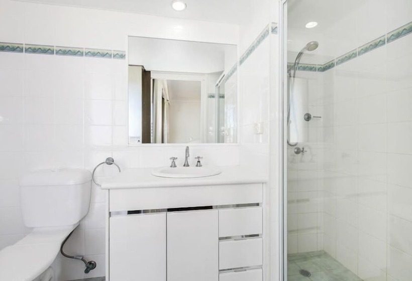 Columbia Beachfront Apartments On Rainbow Bay