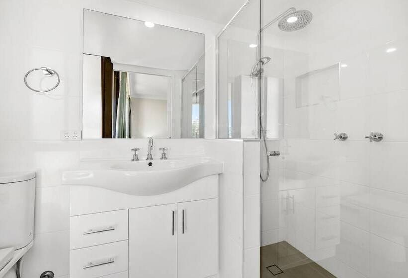 Columbia Beachfront Apartments On Rainbow Bay