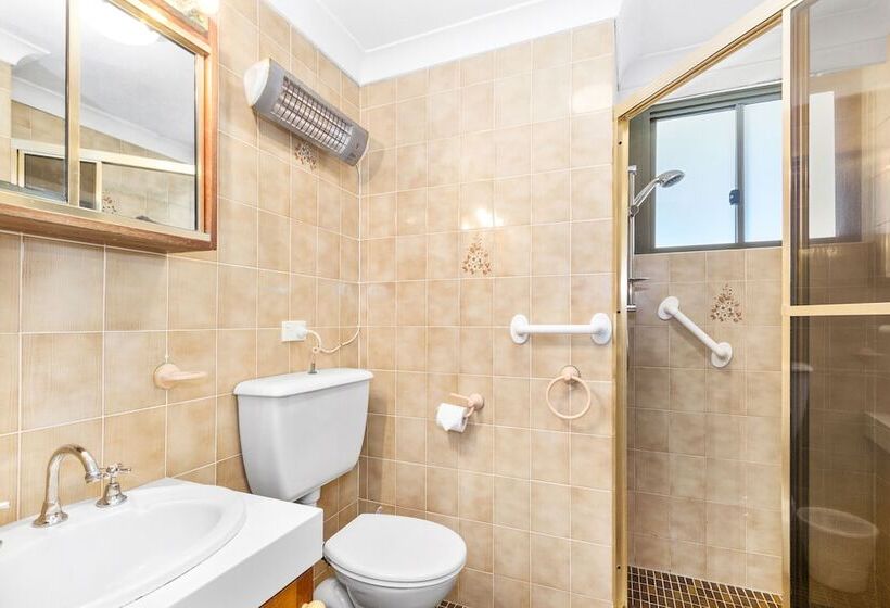 Columbia Beachfront Apartments On Rainbow Bay