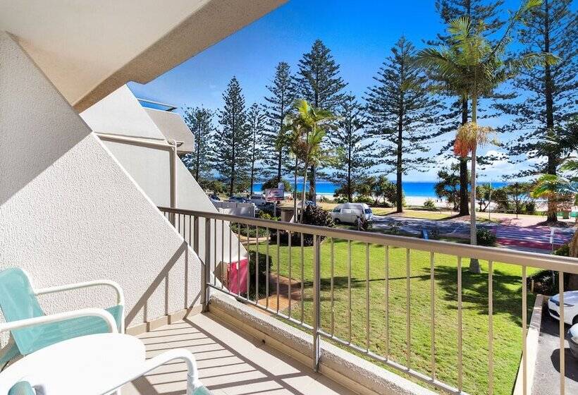Columbia Beachfront Apartments On Rainbow Bay