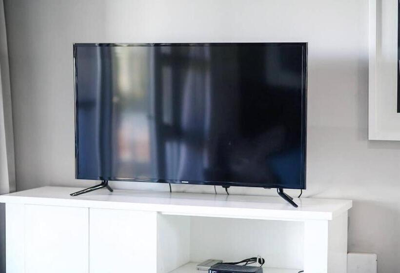 Epic Lifestyle Apartment Sandton