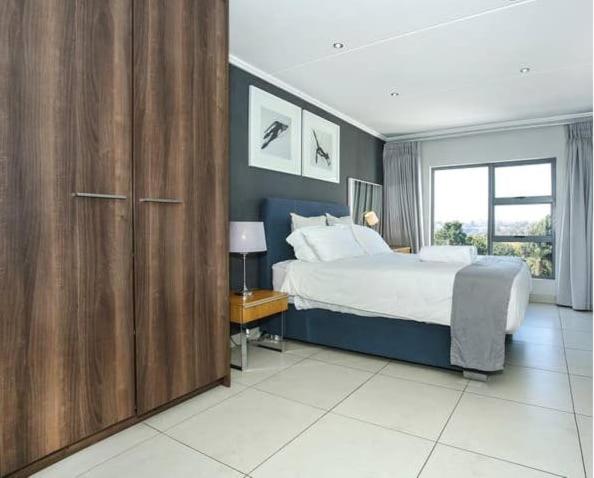 Epic Lifestyle Apartment Sandton