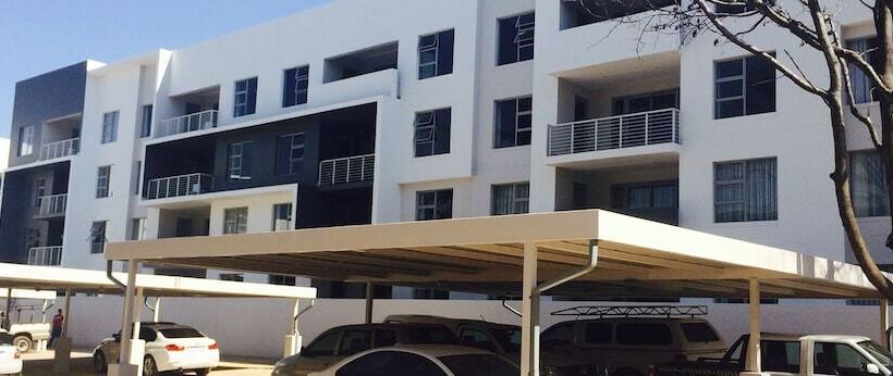 Epic Lifestyle Apartment Sandton