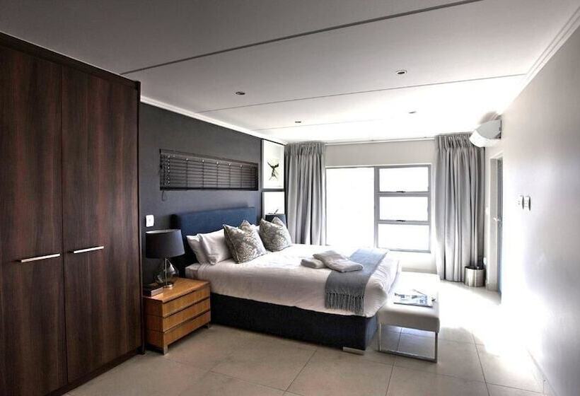 Epic Lifestyle Apartment Sandton