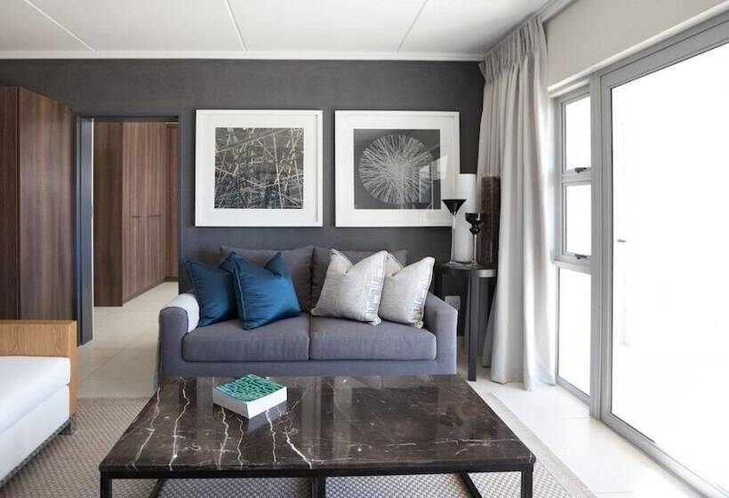 Epic Lifestyle Apartment Sandton