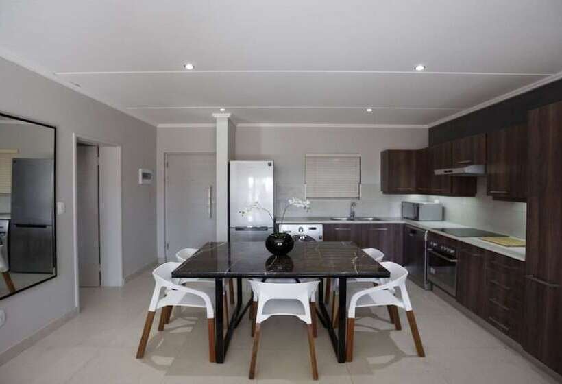 Epic Lifestyle Apartment Sandton