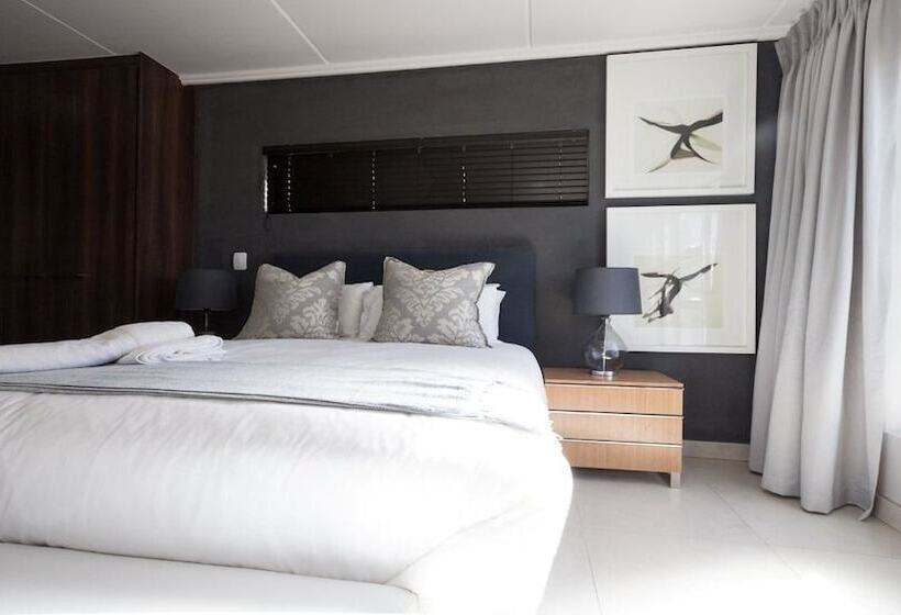 Epic Lifestyle Apartment Sandton