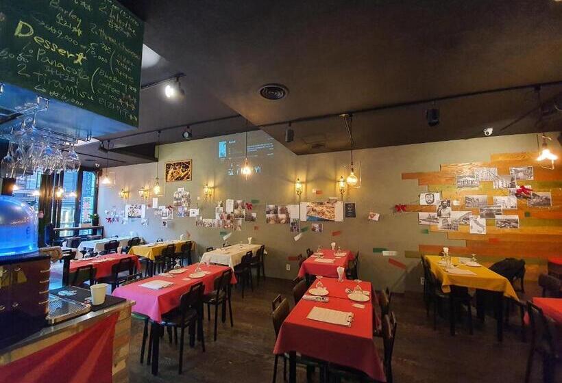 Friendly Dh Naissance Hotel By Mindrum Group