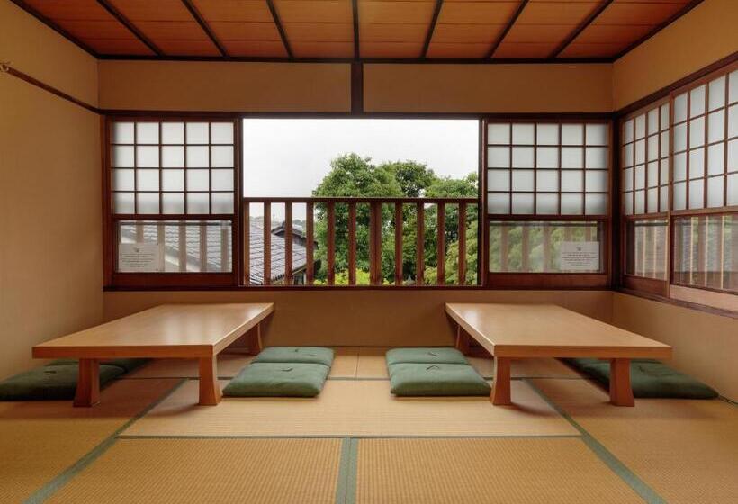 Gion Ryokan Qbeh