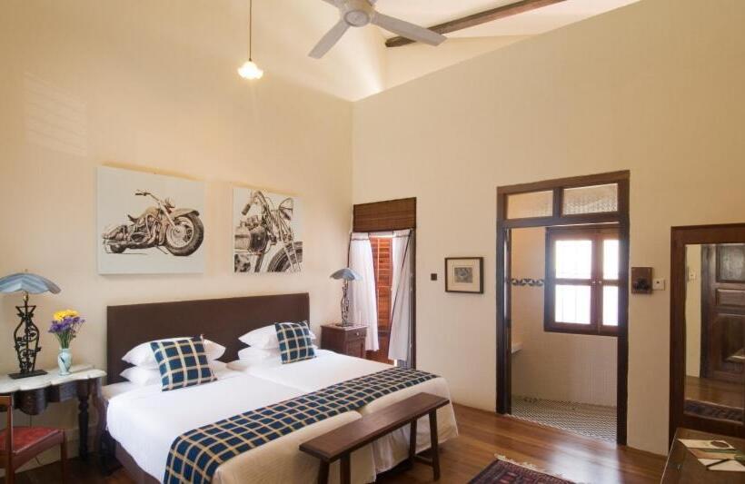 فندق 23 Lovelane Penang