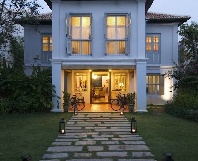 酒店 23 Lovelane Penang