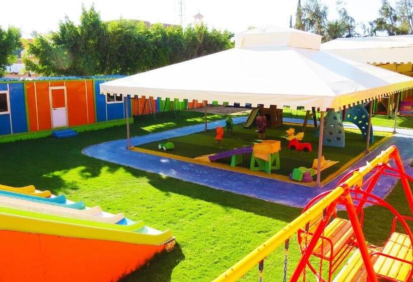 Africana Hotel & Spa