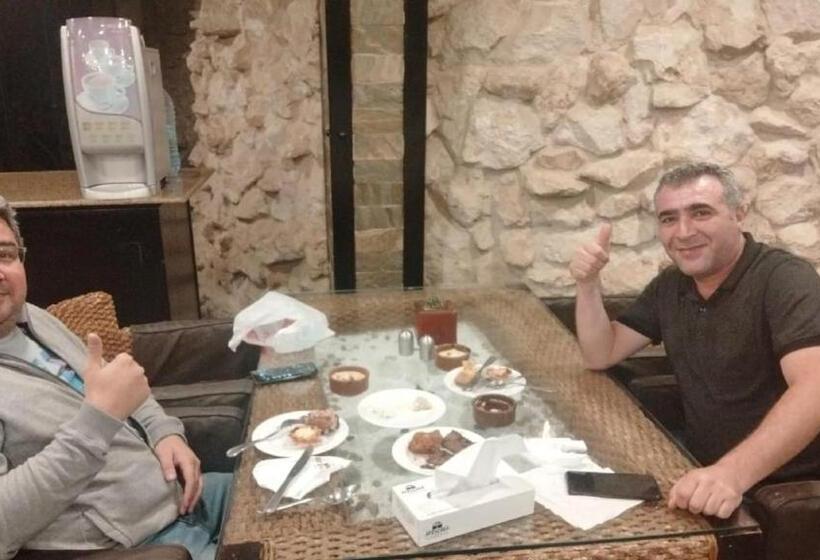 Africana Hotel & Spa