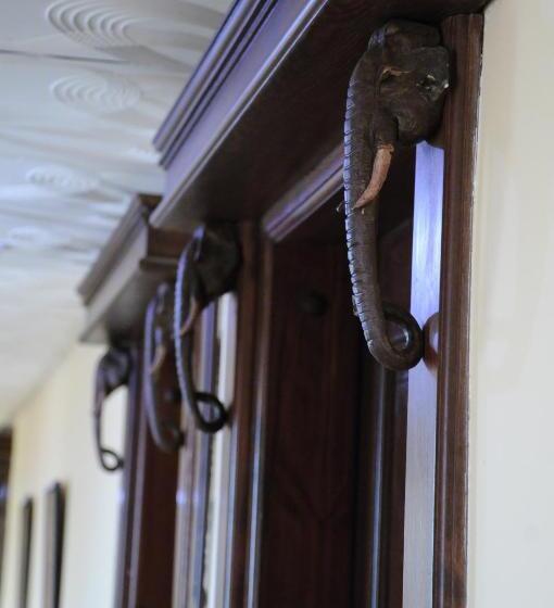 Africana Hotel & Spa