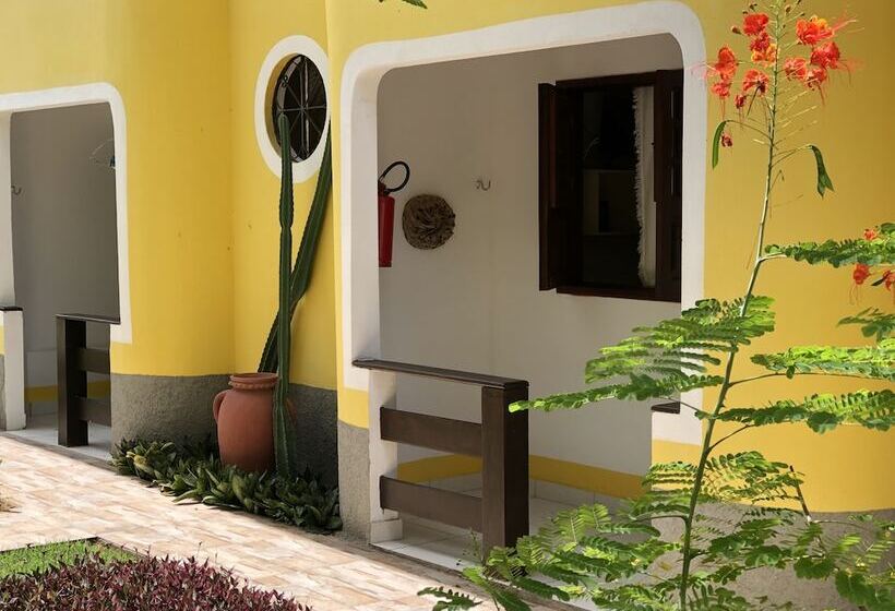 בית מלון כפרי Aguamarinha Pousada