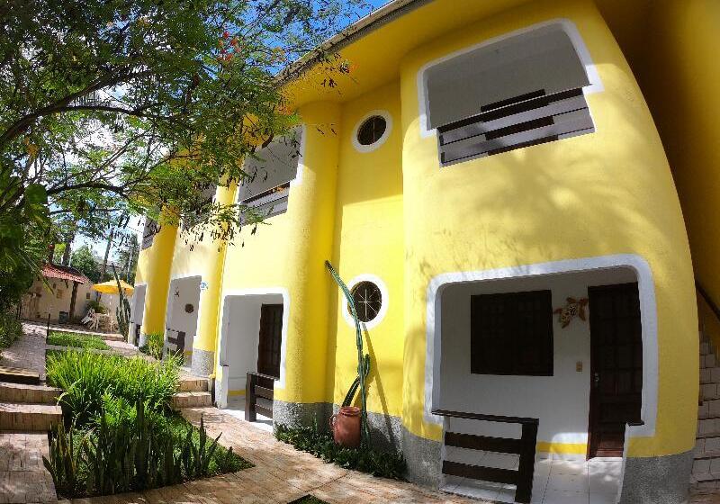 בית מלון כפרי Aguamarinha Pousada