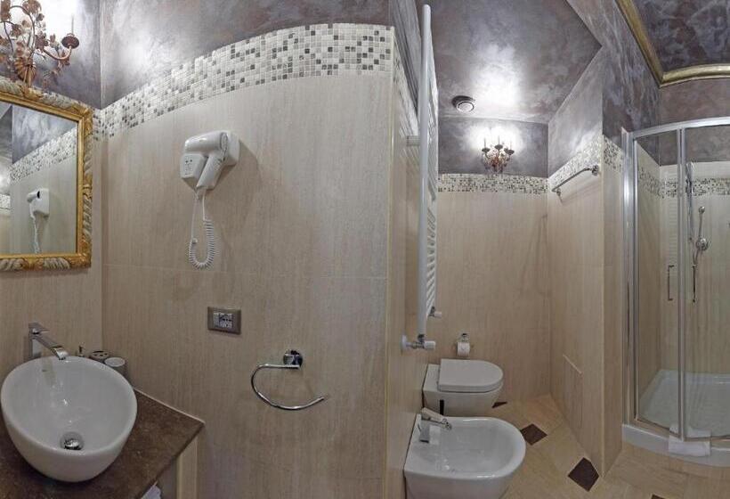 هتل Antica Dimora Delle Cinque Lune