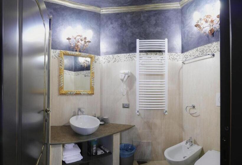 هتل Antica Dimora Delle Cinque Lune