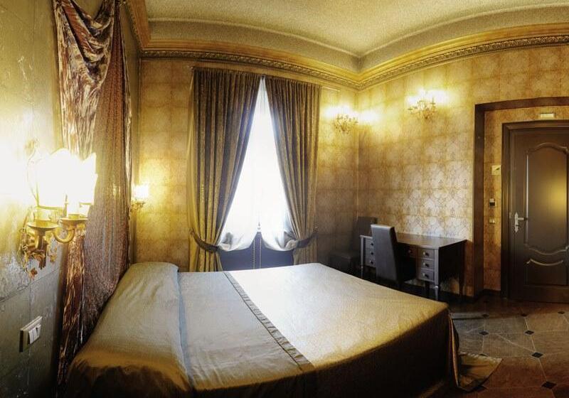 هتل Antica Dimora Delle Cinque Lune