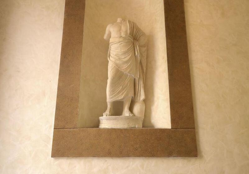 هتل Antica Dimora Delle Cinque Lune