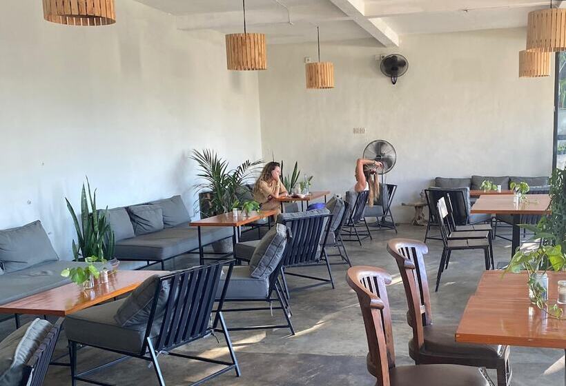 בית מלון כפרי Ashana