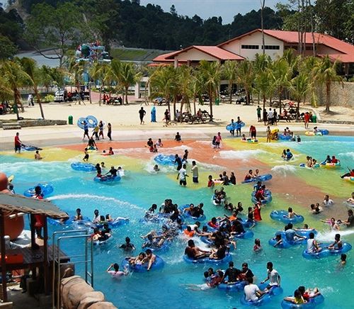 فندق Caribbean Bay Resort  Bukit Gambang Resort City