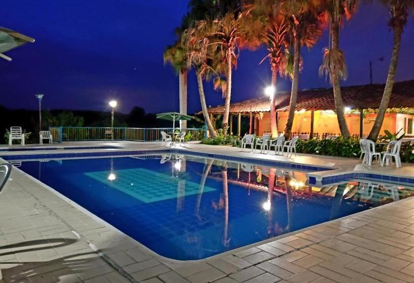 هتل Casaroma Finca