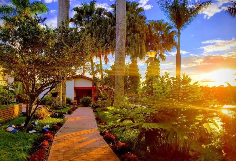 هتل Casaroma Finca