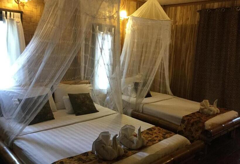 호텔 Champa Lao The Villa