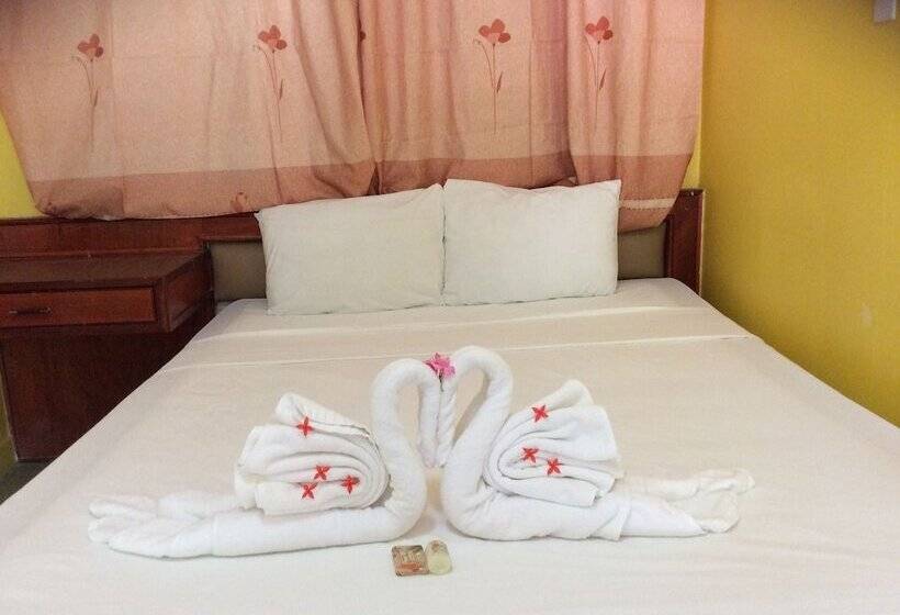 בית מלון כפרי China Town