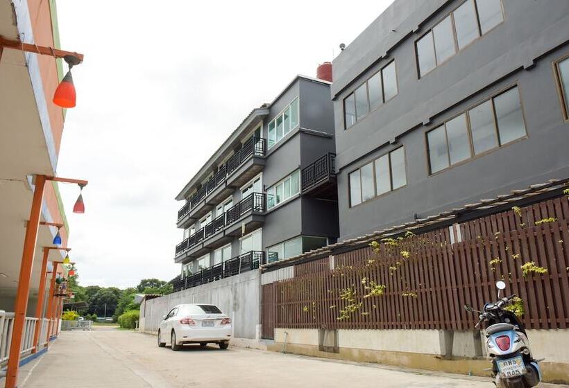 בית מלון כפרי City Dance