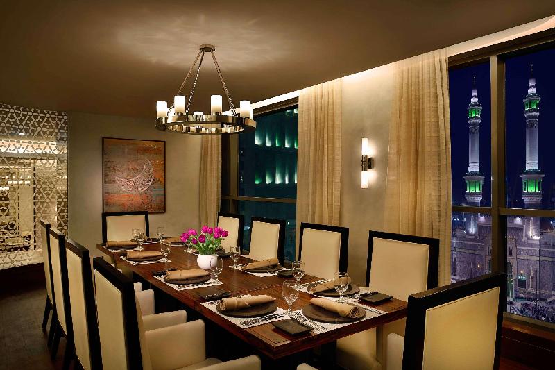 Отель Conrad Jabal Omar Makkah