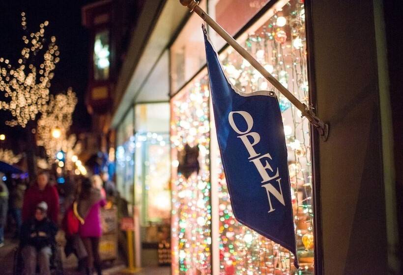 فندق Courtyard By Marriott Elmira Horseheads