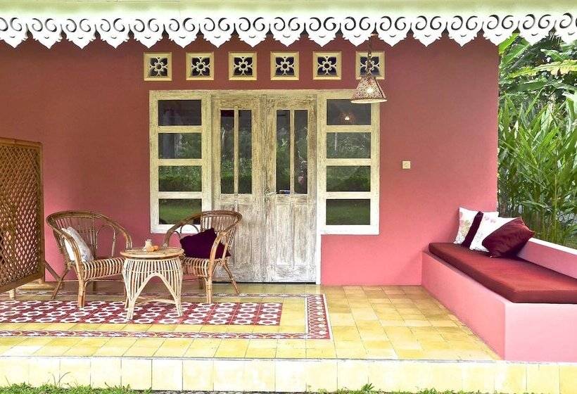 בית מלון כפרי Darmada Eco Resort