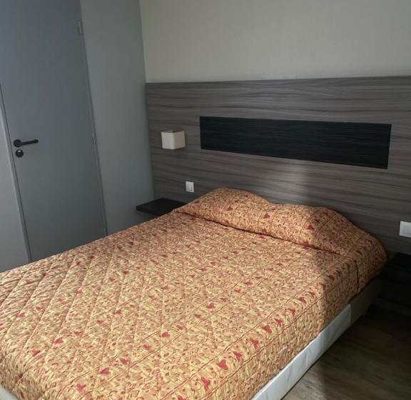 Отель Du Triangle