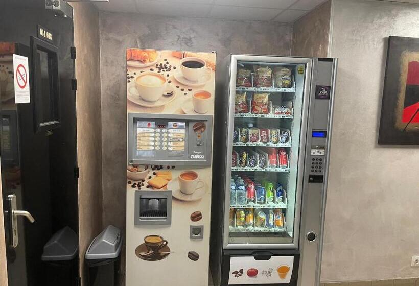 Отель Du Triangle