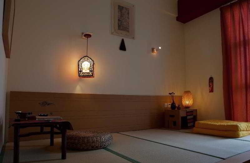 בית מלון כפרי E518 Boutique Art