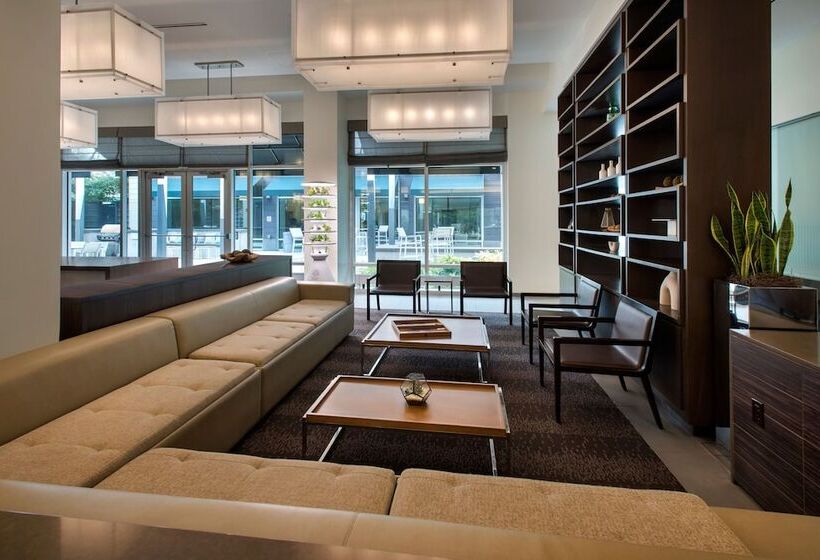 فندق Element Boston Seaport District