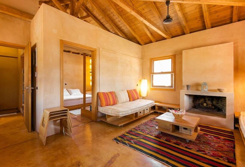 בית מלון כפרי Eumelia Organic Agrotourism Farm