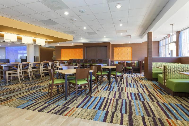 ホテル Fairfield Inn & Suites By Marriott Pleasanton