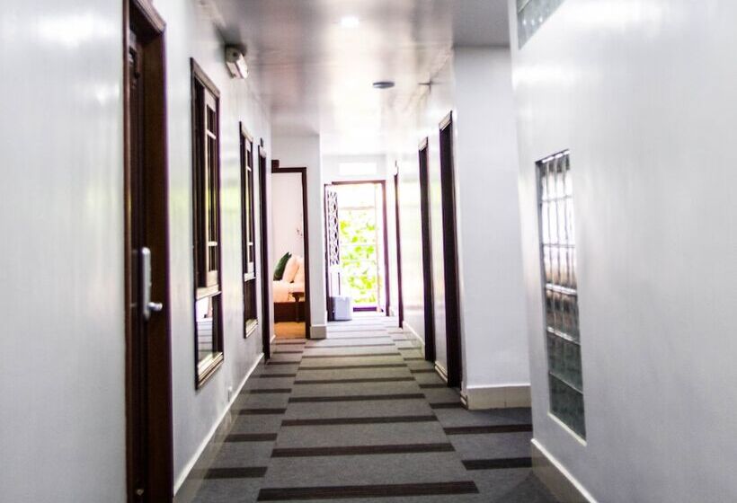 호텔 Family Boutique